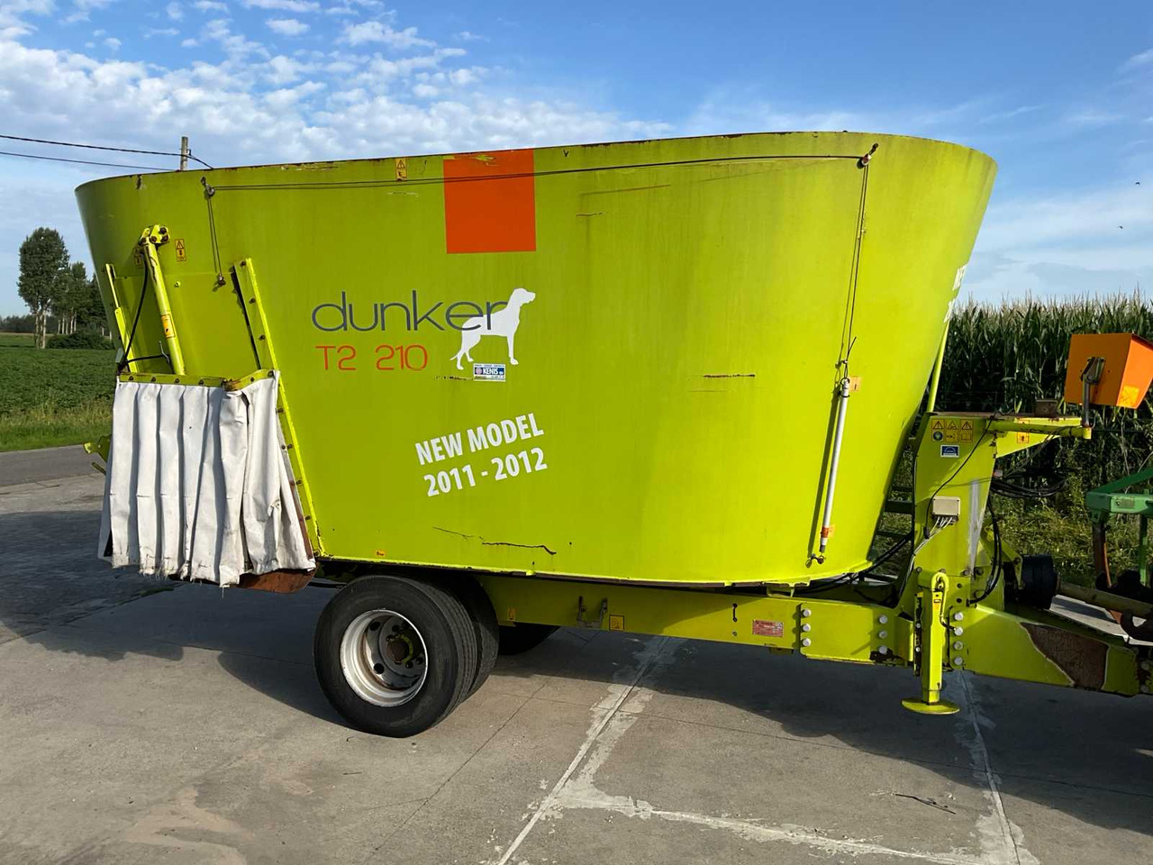 Dunker T2 210 - Söödasegamisvanker: pilt 3 Dunker T2 210 - Söödasegamisvanker: pilt 3