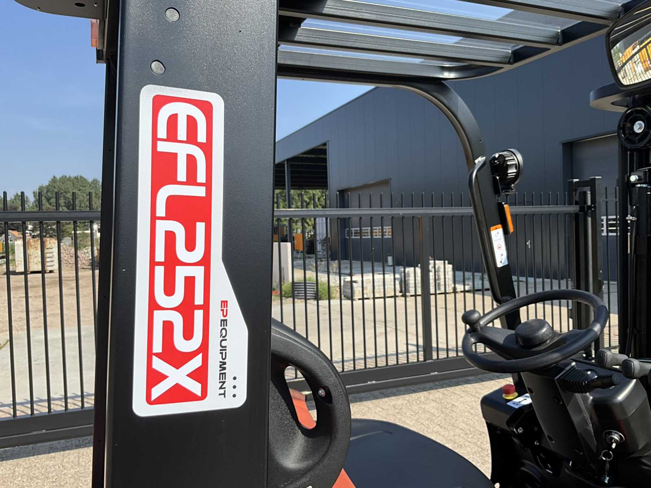 Kahveltõstuk EP - 2025 - EFL 252 XS - FORKLIFT TRUCK: pilt 17