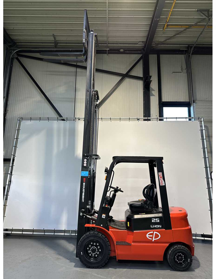 Kahveltõstuk EP - EFL 252 X - FORK POSITIONER, SIDESHIFT, TRIPLEX, FORKLIFT 2025: pilt 6