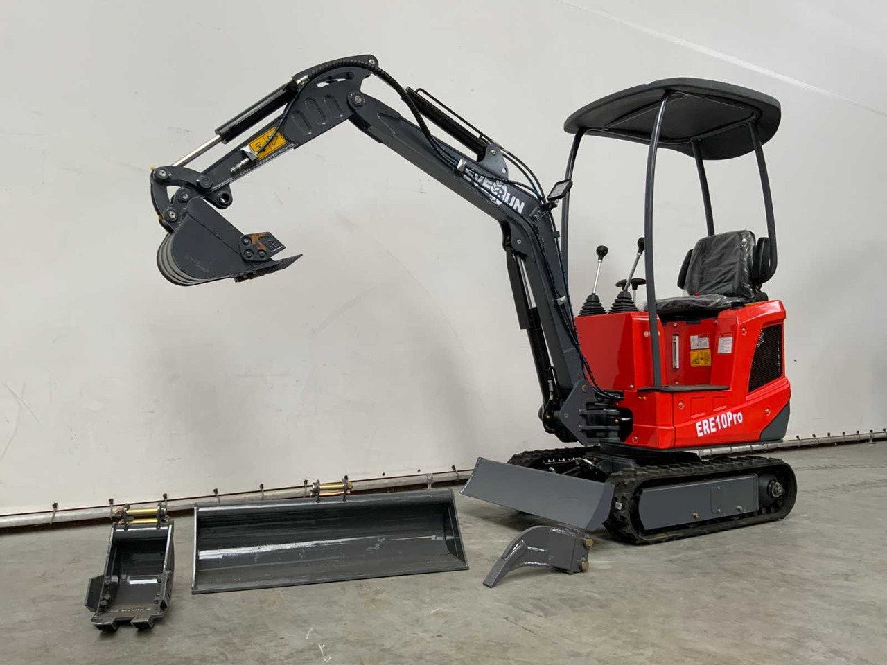EVERUN - 2025 - ERE10PRO - MINI EXCAVATOR - Miniekskavaator: pilt 1 EVERUN - 2025 - ERE10PRO - MINI EXCAVATOR - Miniekskavaator: pilt 1
