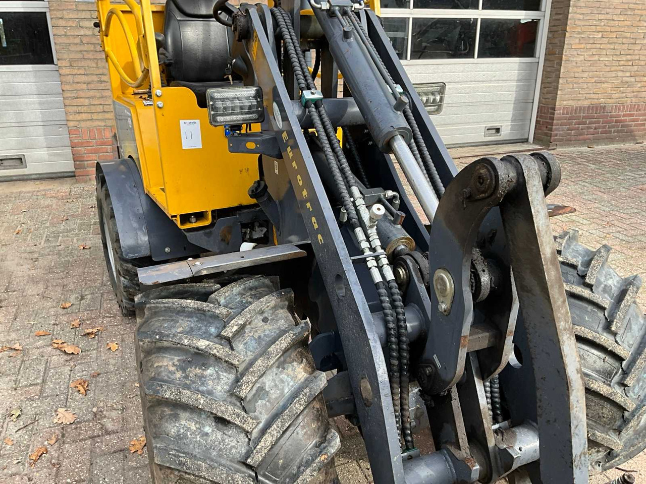 Rataslaadur Eurotrac 2020 EUROTRAC W12S SHOVEL: pilt 12 Rataslaadur Eurotrac 2020 EUROTRAC W12S SHOVEL: pilt 12