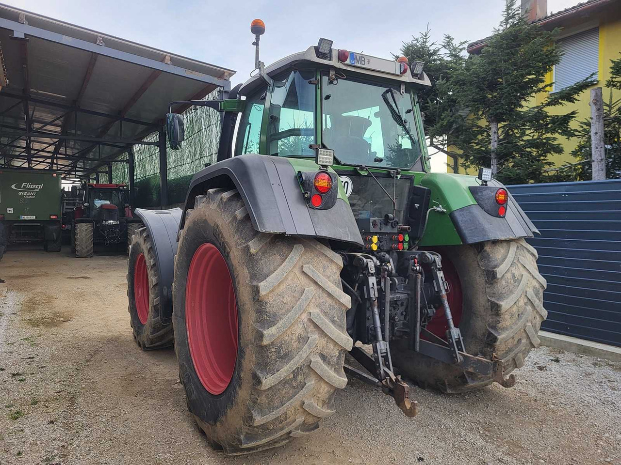 FENDT - 920 FAVORIT VARIO - 4-WHEEL DRIVE TRACTOR - 2009 - Traktor: pilt 4 FENDT - 920 FAVORIT VARIO - 4-WHEEL DRIVE TRACTOR - 2009 - Traktor: pilt 4