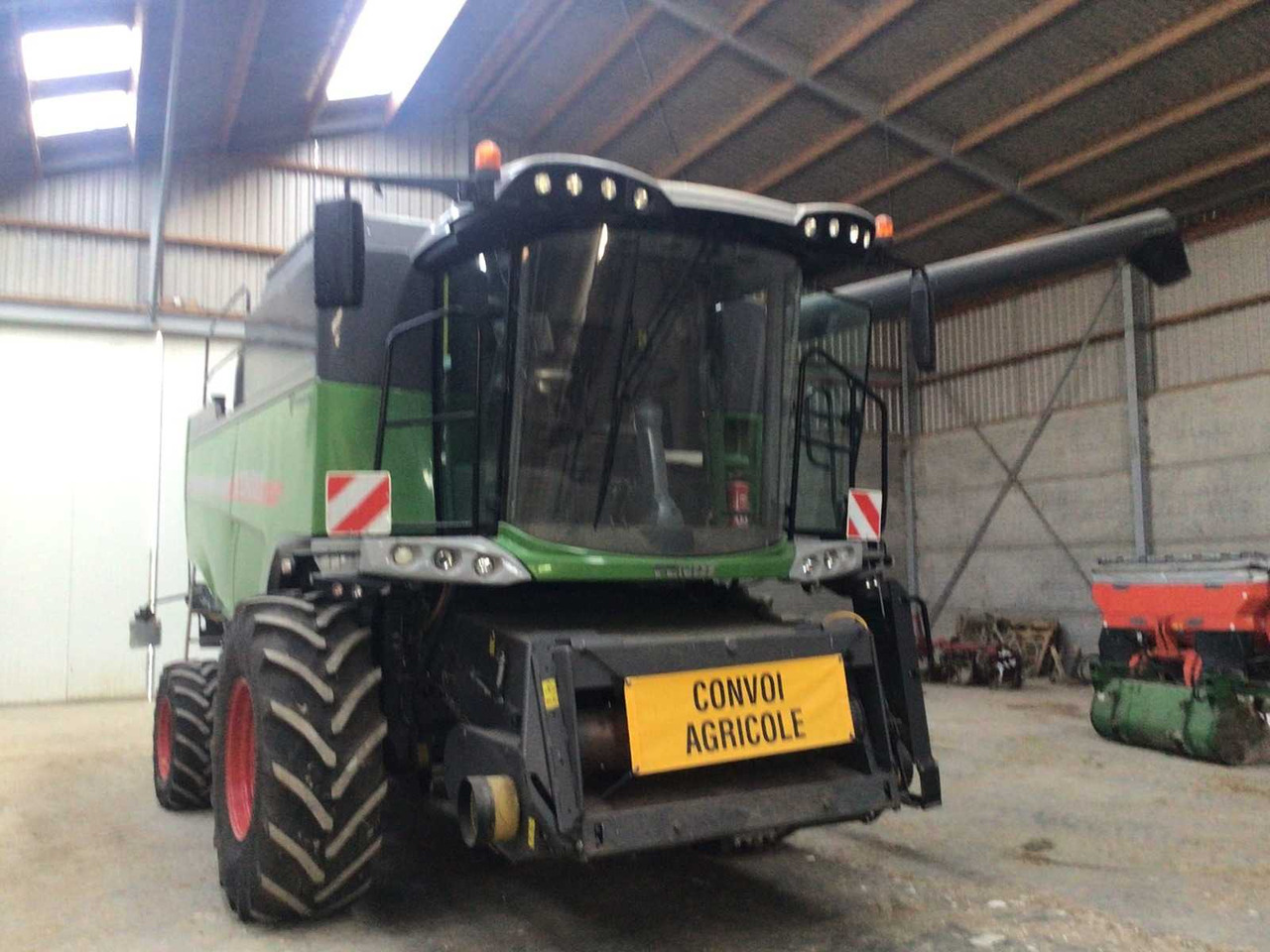 Fendt 6335C - Kombain: pilt 2 Fendt 6335C - Kombain: pilt 2
