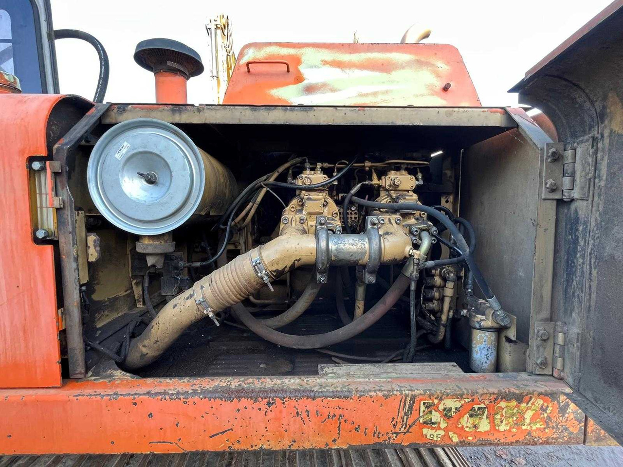 Lintekskavaator Fiat Hitachi FH 200 LC: pilt 12