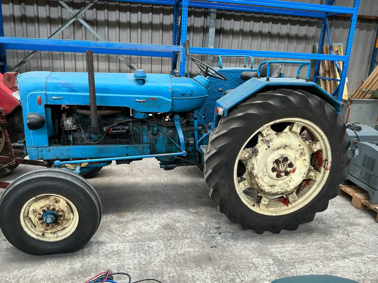 Fordson Super Major - Väiketraktor: pilt 2 Fordson Super Major - Väiketraktor: pilt 2