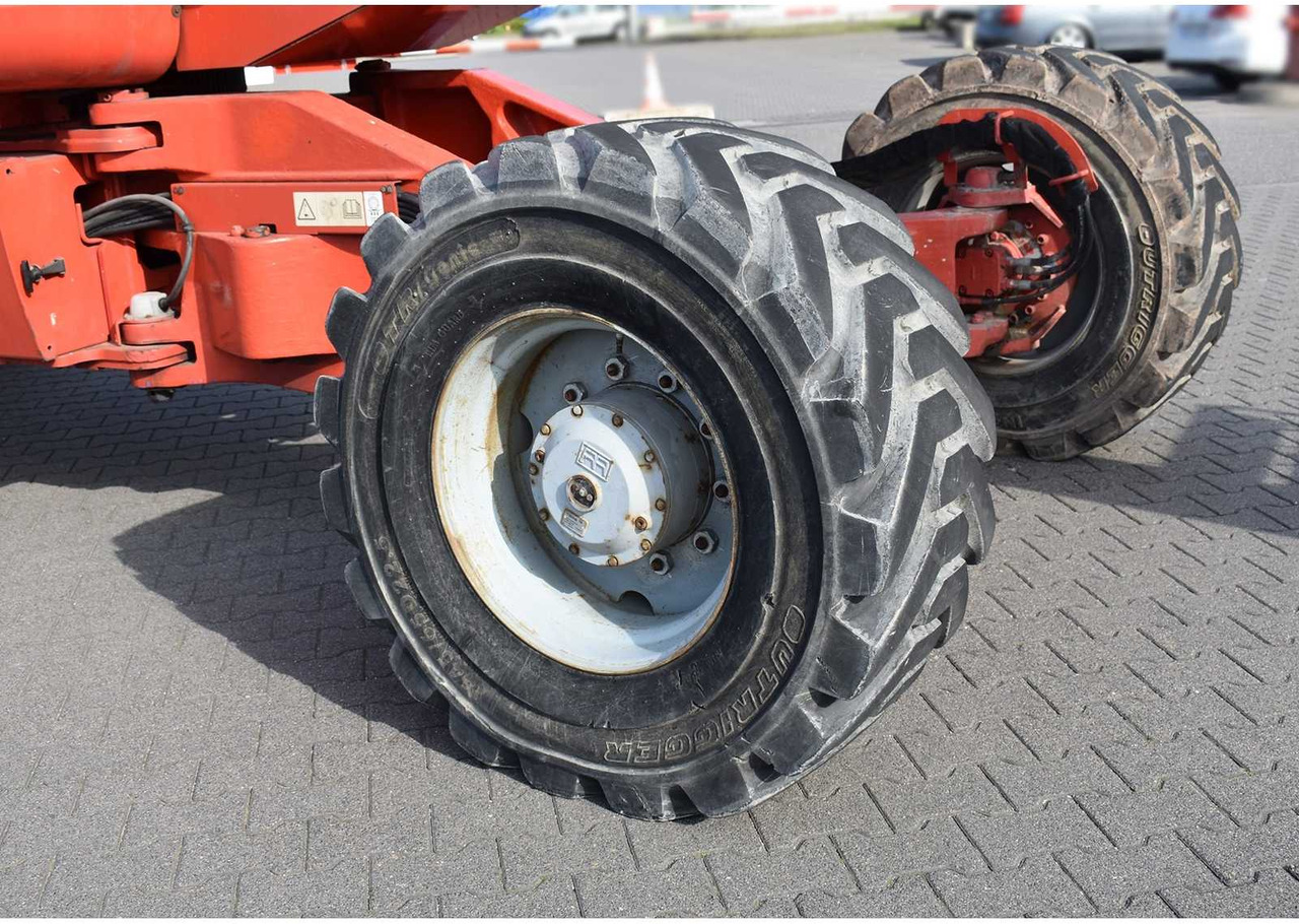 Genie Z135 - Platvorm: pilt 2 Genie Z135 - Platvorm: pilt 2