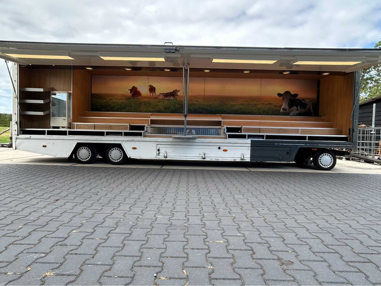 2003 HAPERT V3500 SALES TRAILER - Haagis: pilt 4 2003 HAPERT V3500 SALES TRAILER - Haagis: pilt 4