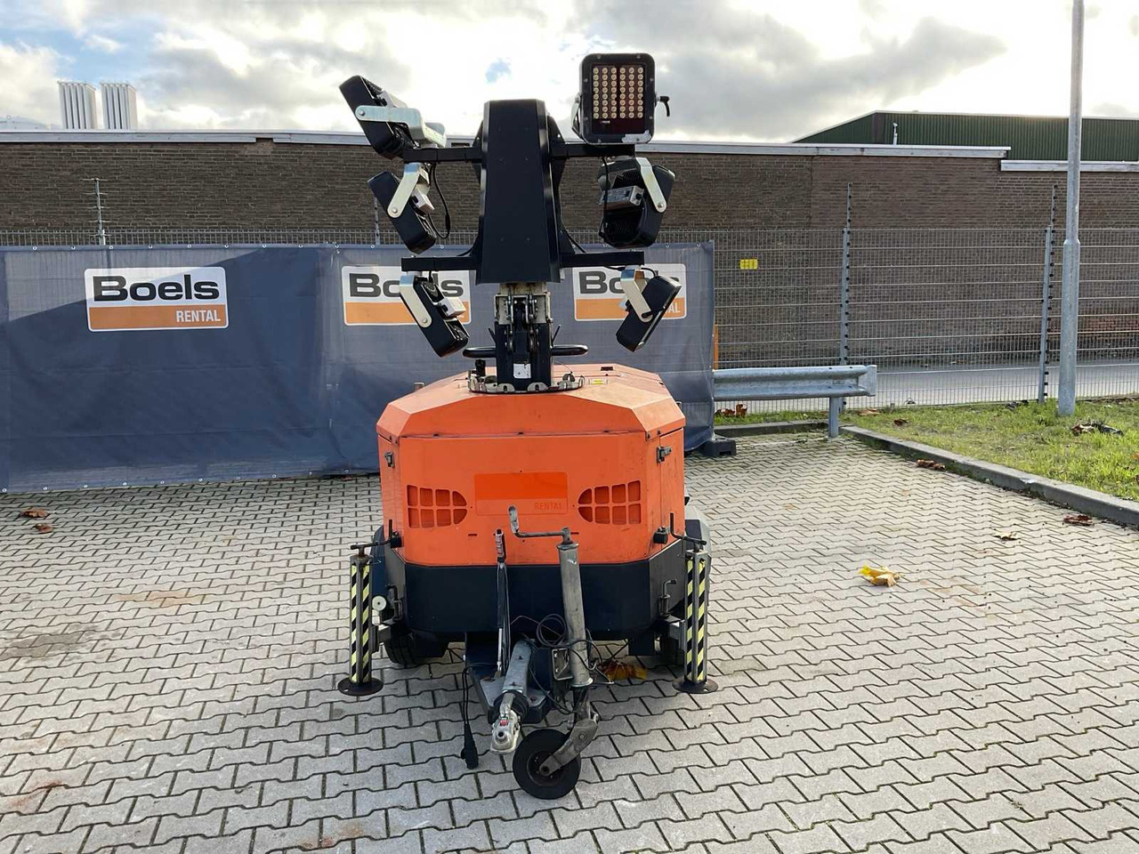 2016 TOWERLIGHT VB-9 LED LIGHT POLE GENERATOR TRAILER LED - Haagis: pilt 3 2016 TOWERLIGHT VB-9 LED LIGHT POLE GENERATOR TRAILER LED - Haagis: pilt 3