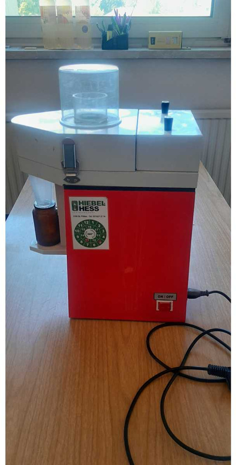 Hammer mill for grain samples - Hoiustamis seadmed: pilt 1 Hammer mill for grain samples - Hoiustamis seadmed: pilt 1