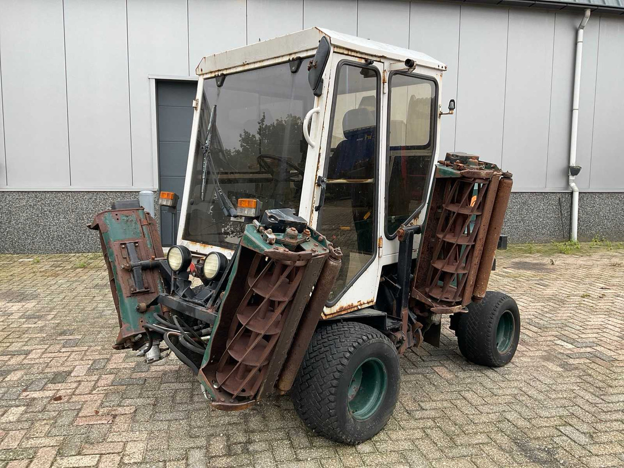 Hayter 930L T44 - Hooldusniiduk/ Multšer: pilt 1 Hayter 930L T44 - Hooldusniiduk/ Multšer: pilt 1