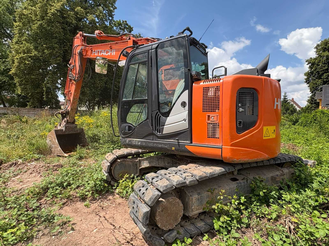 Hitachi ZX135 US-6 - Lintekskavaator: pilt 1 Hitachi ZX135 US-6 - Lintekskavaator: pilt 1