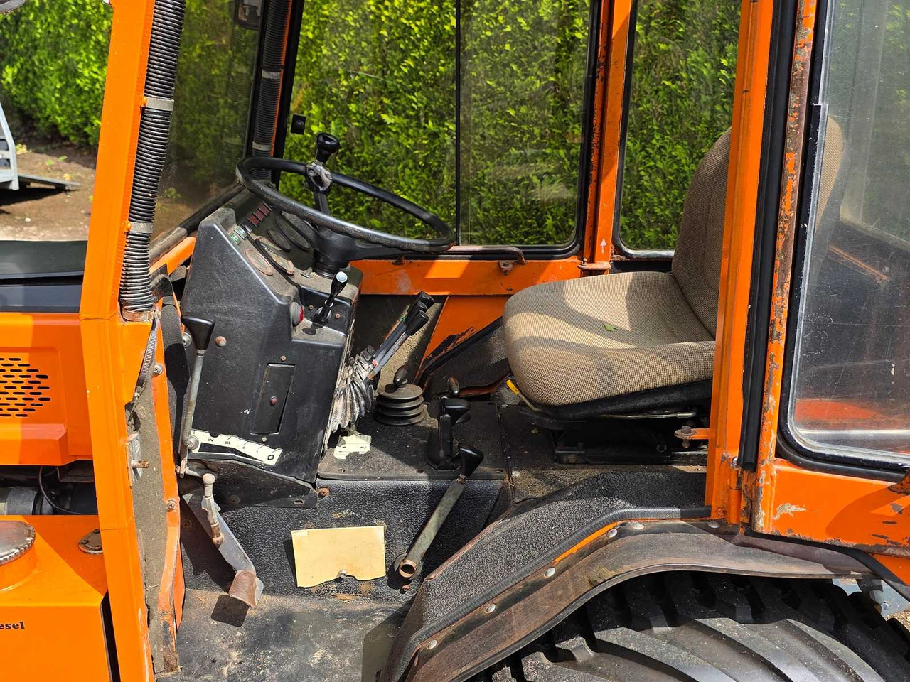 Holder P70 - Munitsipaaltraktor: pilt 5 Holder P70 - Munitsipaaltraktor: pilt 5