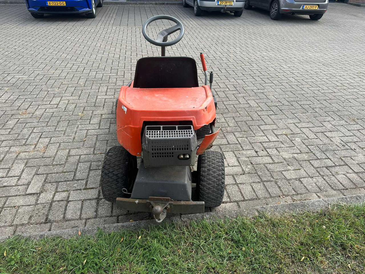 Husqvarna rider - Muruniiduk: pilt 5 Husqvarna rider - Muruniiduk: pilt 5