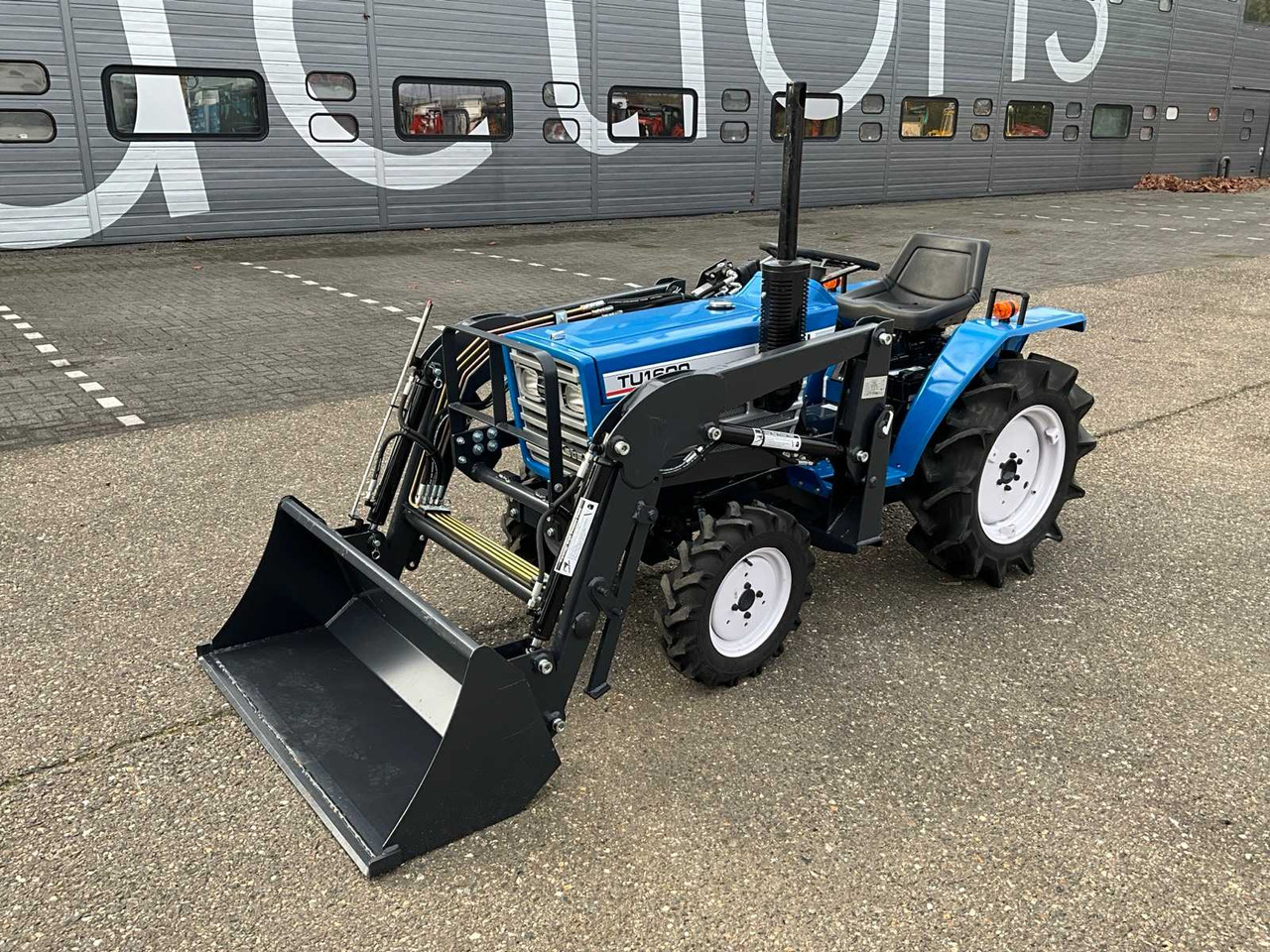 Iseki TU1600 - Väiketraktor: pilt 1 Iseki TU1600 - Väiketraktor: pilt 1