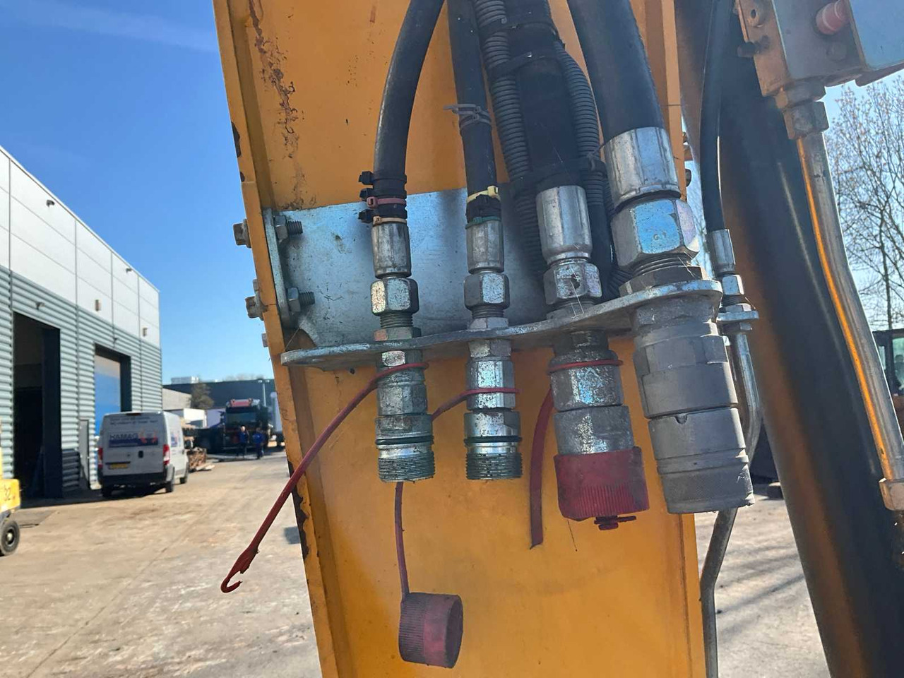 Ratastel ekskavaator JCB HD110WTT4: pilt 11