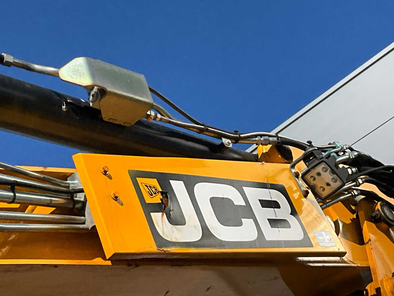 Ratastel ekskavaator JCB HD110WTT4: pilt 14