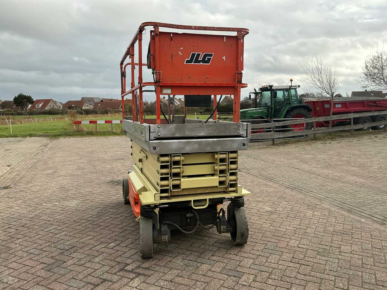 JLG 2646ES AERIAL WORK PLATFORM - Platvorm: pilt 2 JLG 2646ES AERIAL WORK PLATFORM - Platvorm: pilt 2