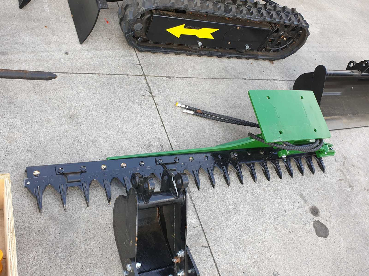 Miniekskavaator JPC HT12 MINI EXCAVATOR WITH ATTACHMENTS: pilt 10 Miniekskavaator JPC HT12 MINI EXCAVATOR WITH ATTACHMENTS: pilt 10