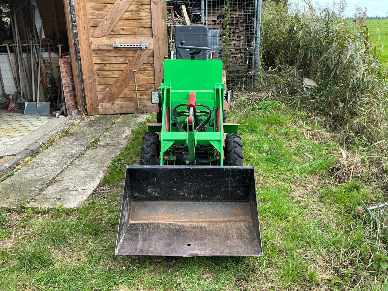 JPC ME18 SHOVEL - Rataslaadur: pilt 2 JPC ME18 SHOVEL - Rataslaadur: pilt 2