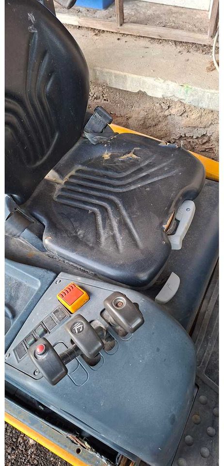 JUNGHEINRICH - EFG 218K - 2006 - FORKLIFT - Kahveltõstuk: pilt 4 JUNGHEINRICH - EFG 218K - 2006 - FORKLIFT - Kahveltõstuk: pilt 4