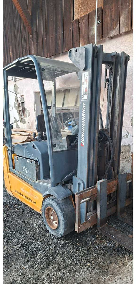 JUNGHEINRICH - EFG 218K - 2006 - FORKLIFT - Kahveltõstuk: pilt 1 JUNGHEINRICH - EFG 218K - 2006 - FORKLIFT - Kahveltõstuk: pilt 1