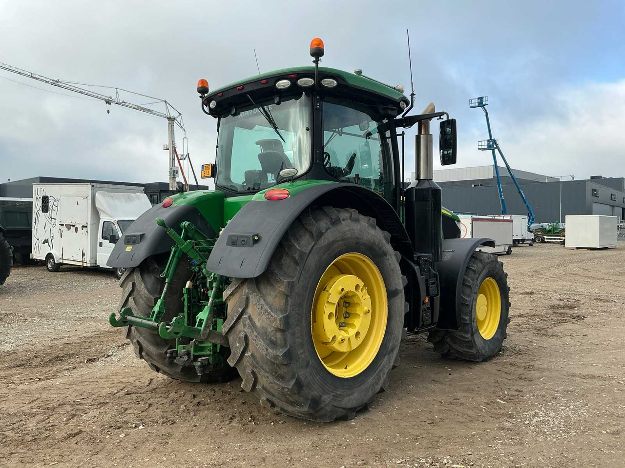 John Deere 7250R - Traktor: pilt 3 John Deere 7250R - Traktor: pilt 3