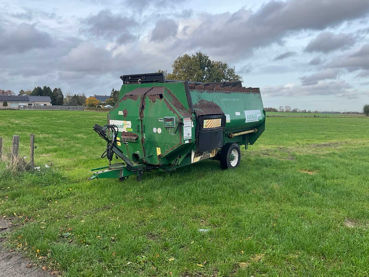 Keenan Klassiek 140 - Söödasegamisvanker: pilt 1 Keenan Klassiek 140 - Söödasegamisvanker: pilt 1