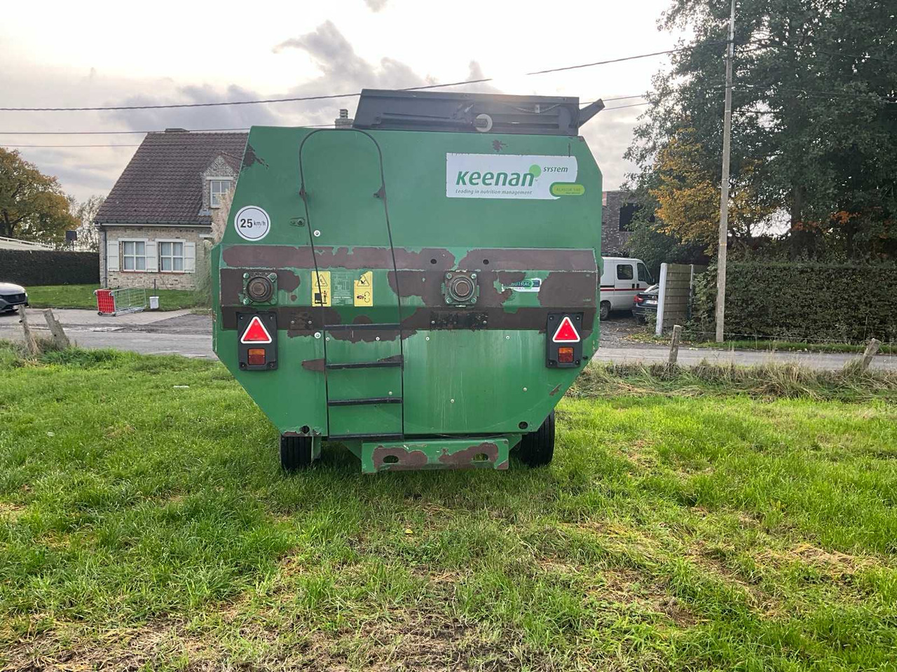 Keenan Klassiek 140 - Söödasegamisvanker: pilt 4 Keenan Klassiek 140 - Söödasegamisvanker: pilt 4