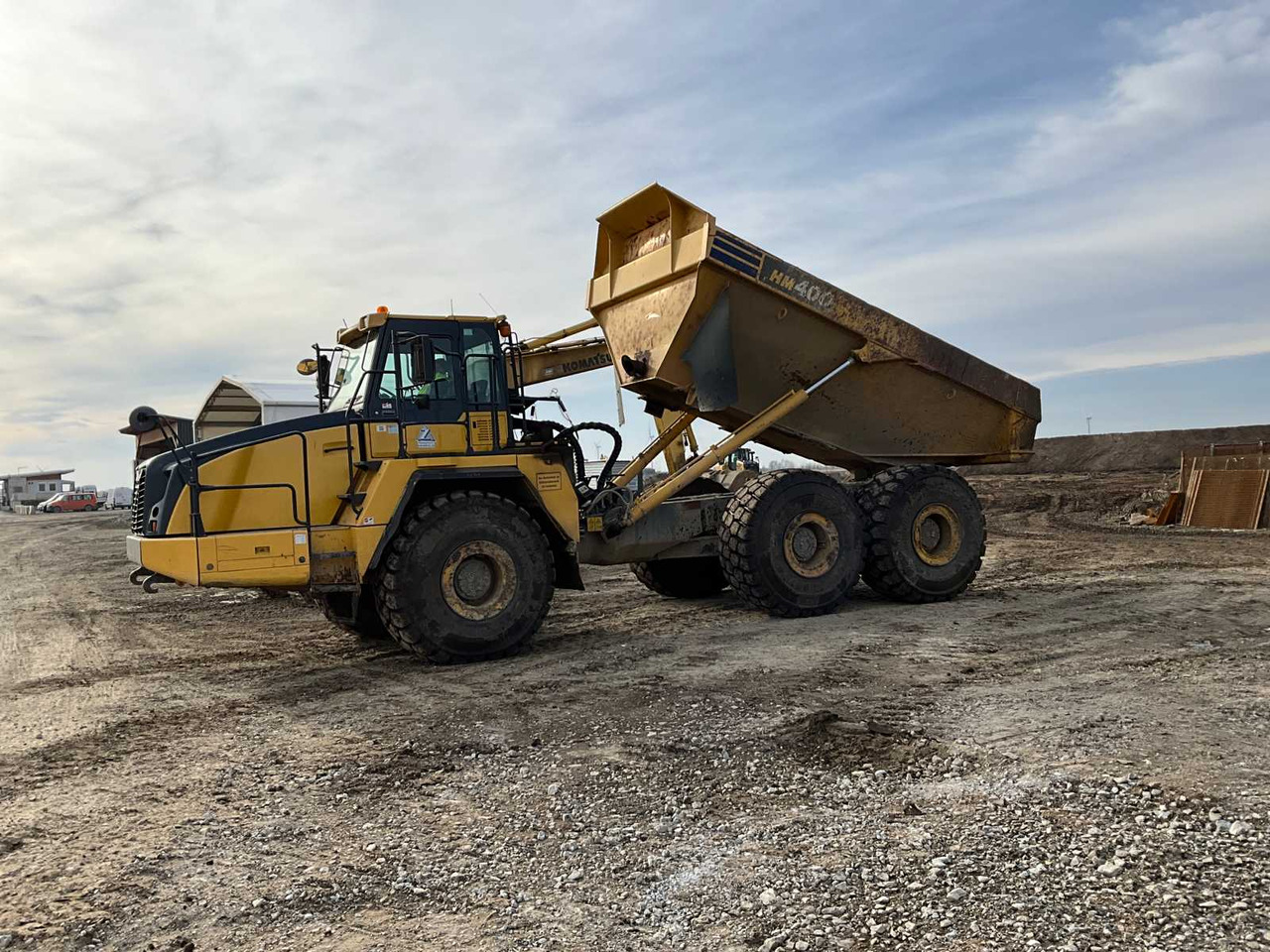 Komatsu HM400-3 - Kallur: pilt 2 Komatsu HM400-3 - Kallur: pilt 2