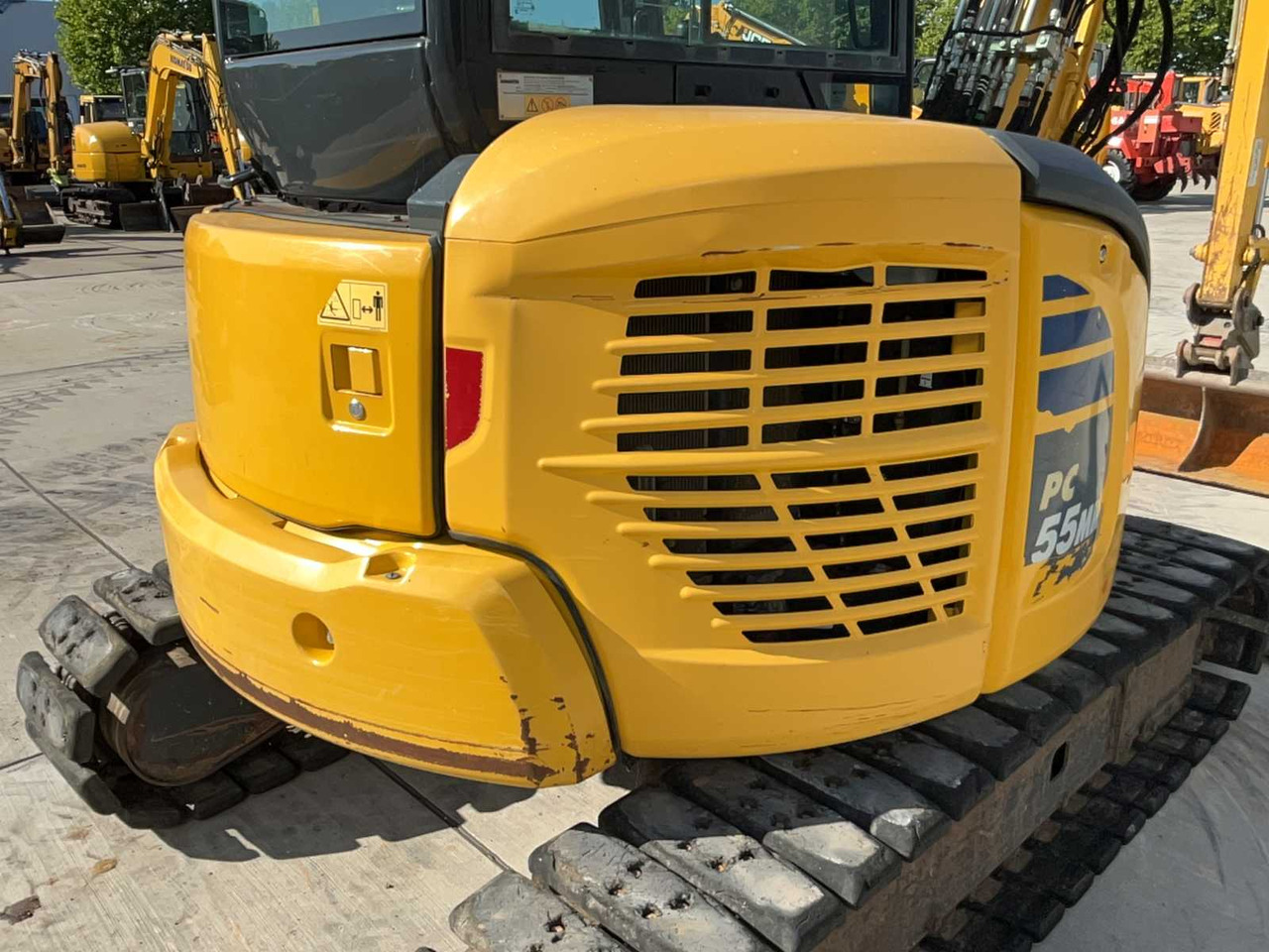 Lintekskavaator Komatsu PC55MR-5M0: pilt 26