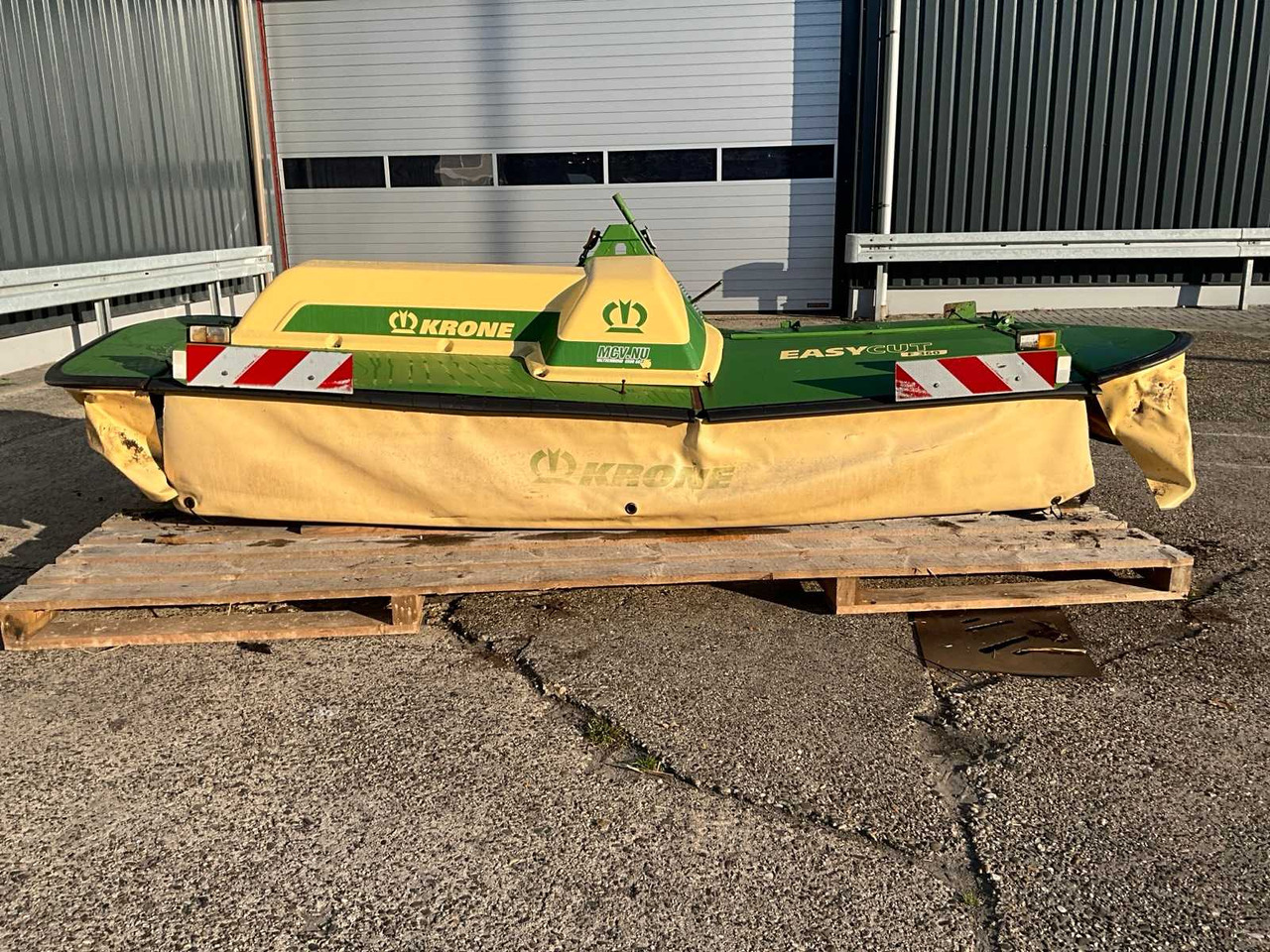 Krone Easy Cut F360 - Hooldusniiduk/ Multšer: pilt 1 Krone Easy Cut F360 - Hooldusniiduk/ Multšer: pilt 1