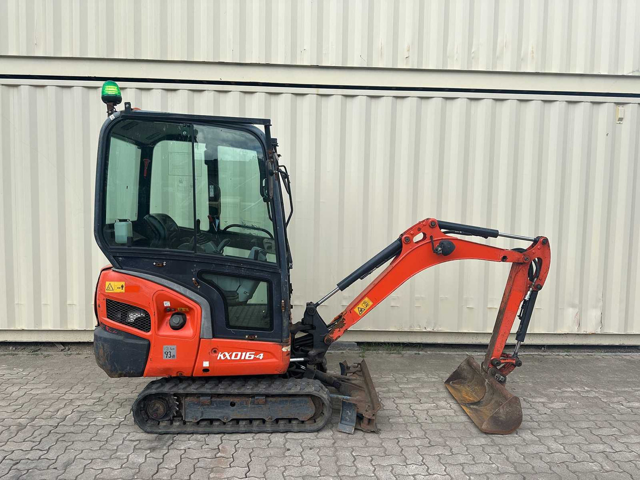 Kubota KX016-4 - Miniekskavaator: pilt 2 Kubota KX016-4 - Miniekskavaator: pilt 2