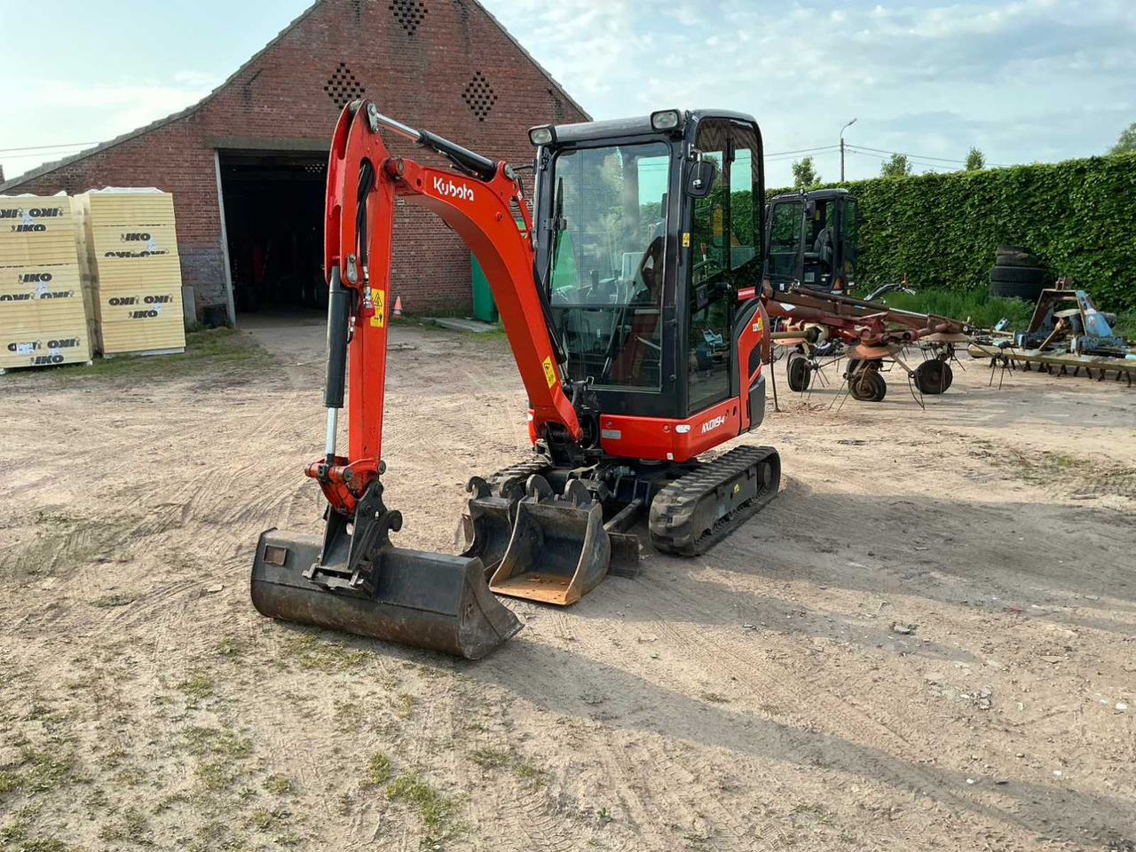 Kubota KX019-4 - Miniekskavaator: pilt 1 Kubota KX019-4 - Miniekskavaator: pilt 1