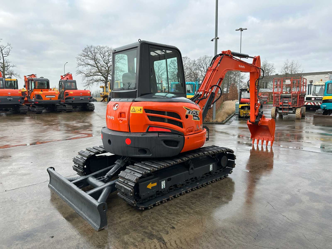 Kubota KX155-5 - Lintekskavaator: pilt 4 Kubota KX155-5 - Lintekskavaator: pilt 4
