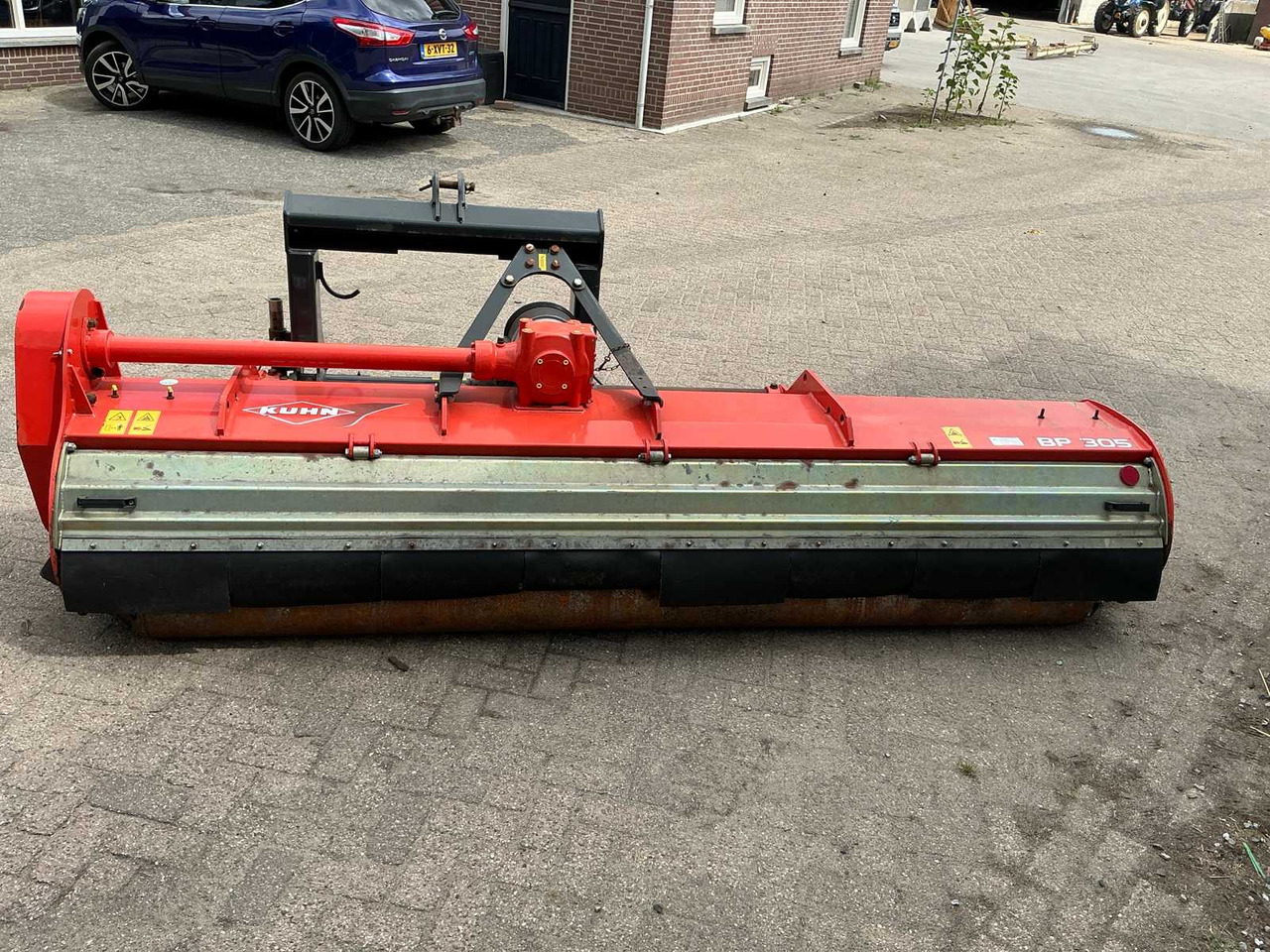 Kuhn BP305 - Hooldusniiduk: pilt 2 Kuhn BP305 - Hooldusniiduk: pilt 2