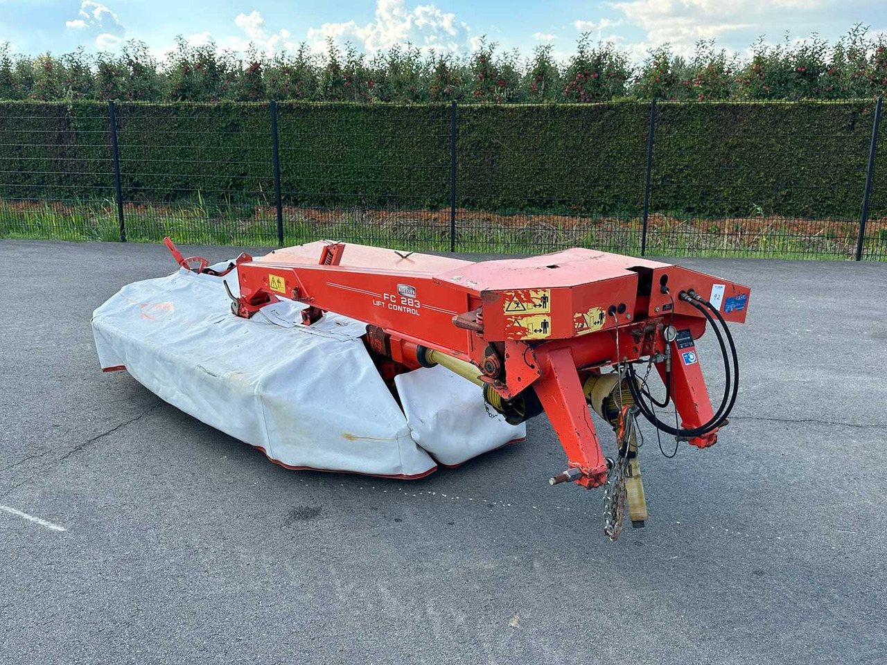 Kuhn FC283 - Hooldusniiduk/ Multšer: pilt 1 Kuhn FC283 - Hooldusniiduk/ Multšer: pilt 1