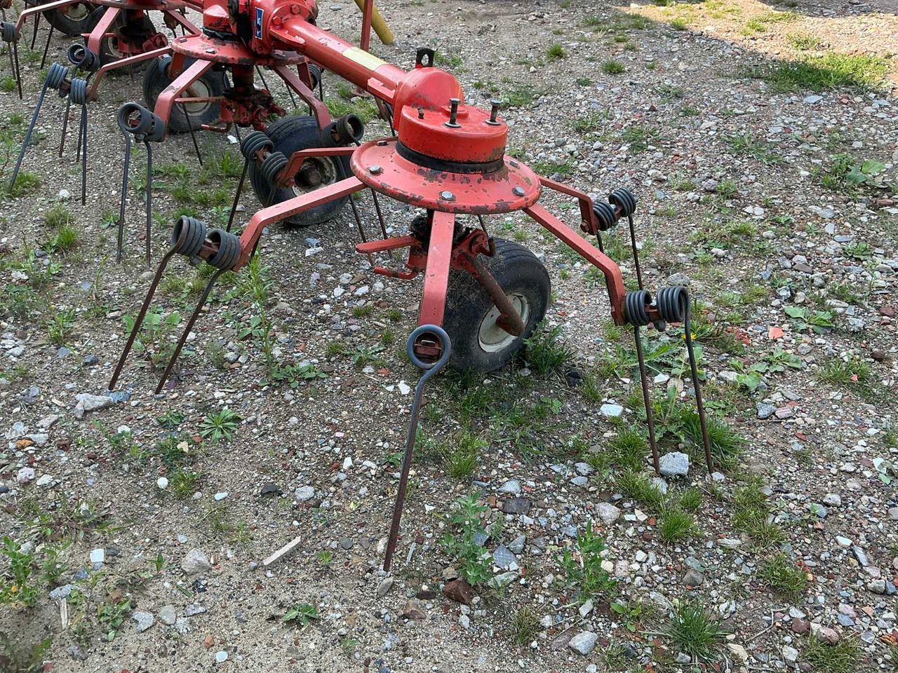 Kuhn GF6301 - Kaarutusseadmed: pilt 5 Kuhn GF6301 - Kaarutusseadmed: pilt 5
