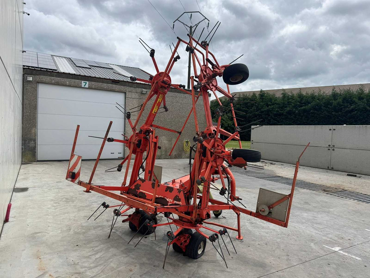 Kuhn GF640 - Kaarutusseadmed: pilt 5 Kuhn GF640 - Kaarutusseadmed: pilt 5