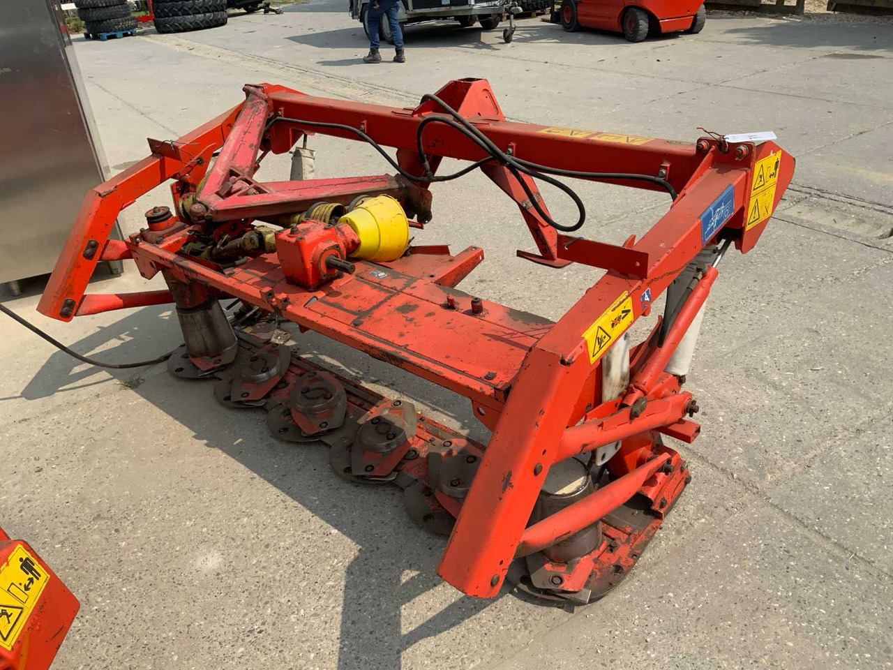 Kuhn - Hooldusniiduk/ Multšer: pilt 1 Kuhn - Hooldusniiduk/ Multšer: pilt 1