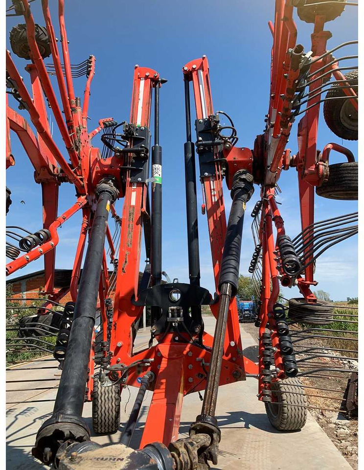 Kuhn - Mullafrees: pilt 4 Kuhn - Mullafrees: pilt 4