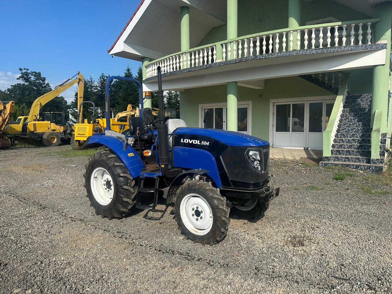 LOVOL - 504 - 4-WHEEL DRIVE TRACTOR - Traktor: pilt 3 LOVOL - 504 - 4-WHEEL DRIVE TRACTOR - Traktor: pilt 3