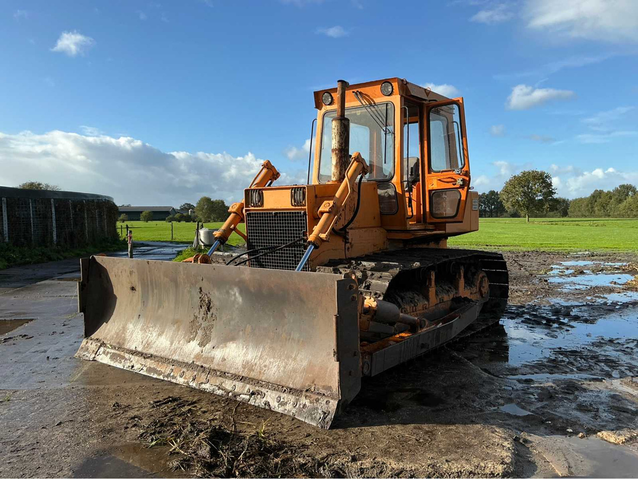 Liebherr 1984 LIEBHERR PR 721 CM BULLDOZER - Buldooser: pilt 1 Liebherr 1984 LIEBHERR PR 721 CM BULLDOZER - Buldooser: pilt 1