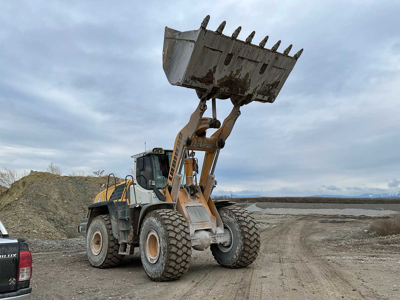 Liebherr L576 - Rataslaadur: pilt 1 Liebherr L576 - Rataslaadur: pilt 1
