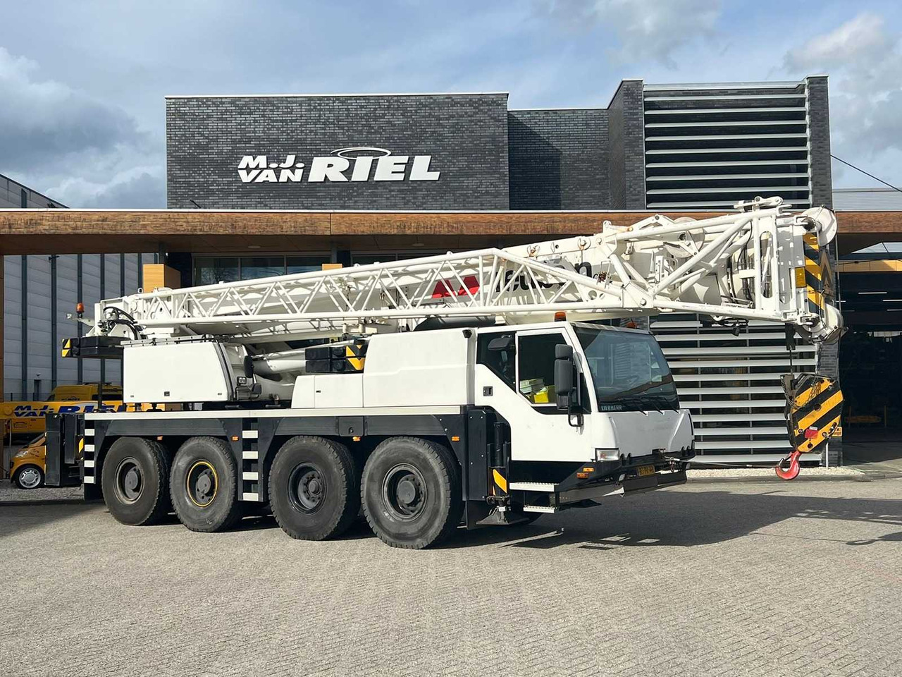 Liebherr LTM1060/2 - Kraana: pilt 1 Liebherr LTM1060/2 - Kraana: pilt 1
