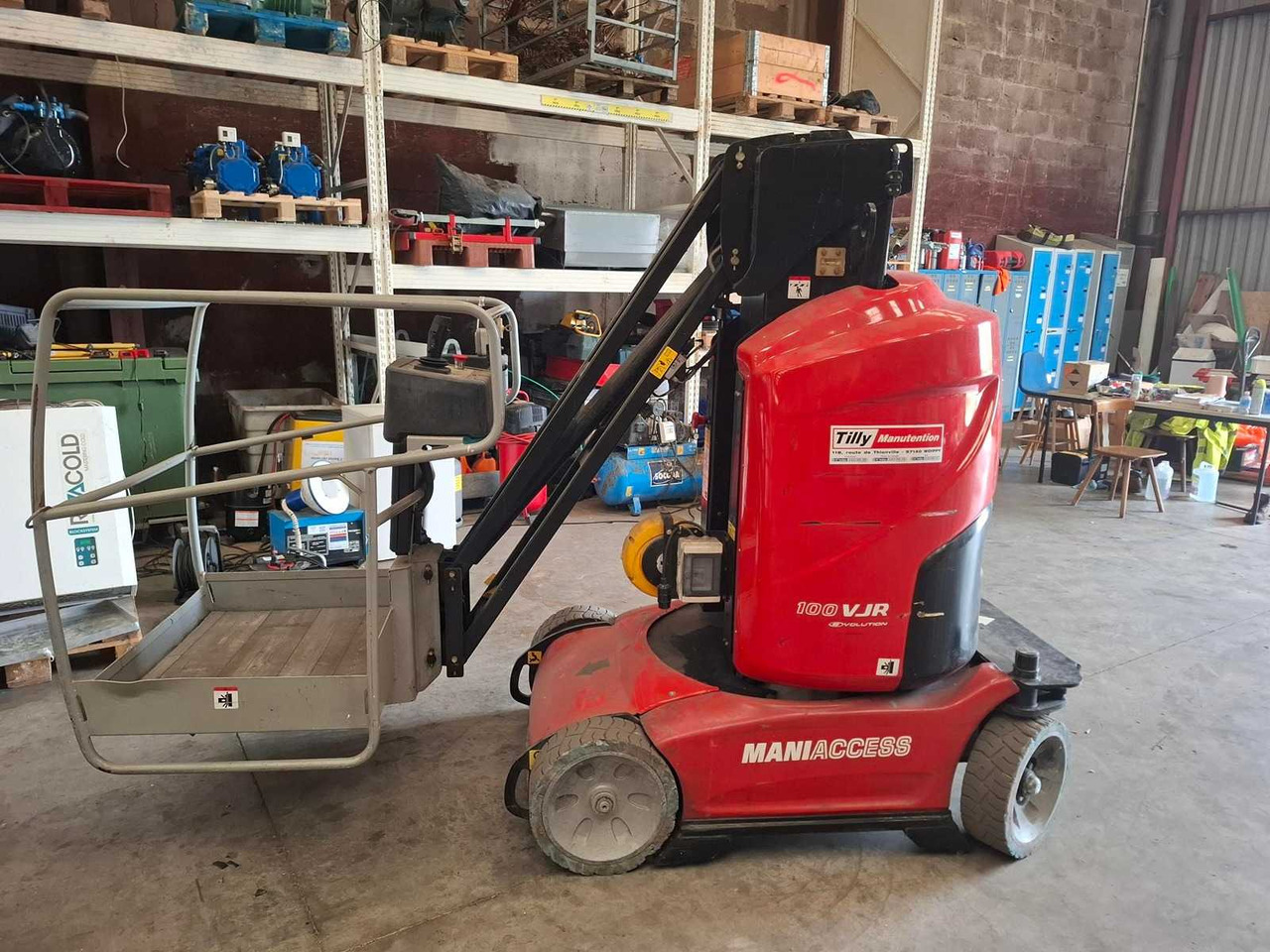 MANITOU 100 VJR - Platvorm: pilt 1 MANITOU 100 VJR - Platvorm: pilt 1