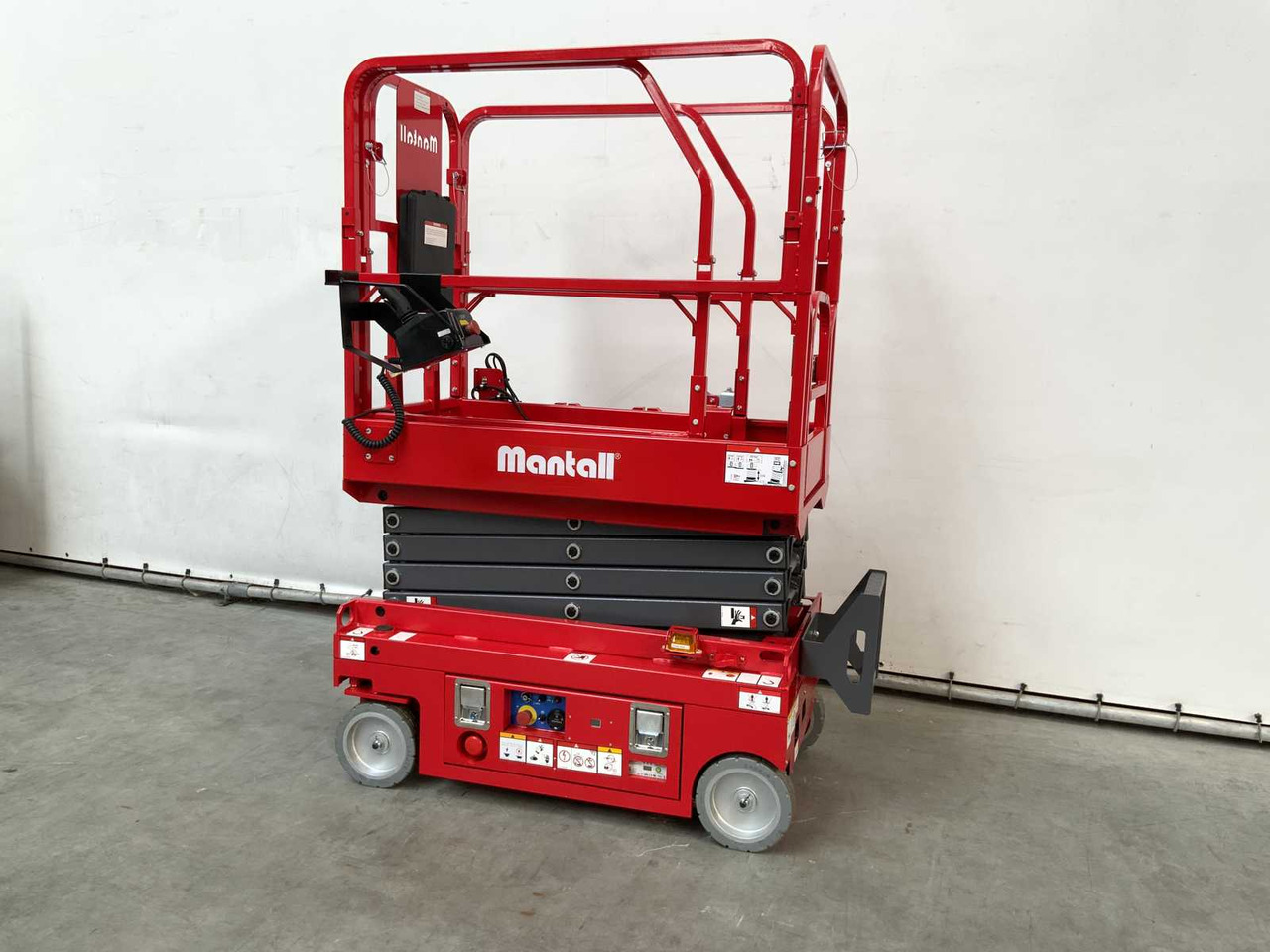 MANTALL XE-60 MINI - SCISSOR LIFT AERIAL PLATFORM 6.4M 2024 - Platvorm: pilt 4 MANTALL XE-60 MINI - SCISSOR LIFT AERIAL PLATFORM 6.4M 2024 - Platvorm: pilt 4