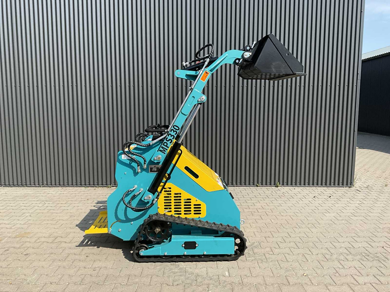 Mach Pro MP-S330 - Kompaktlaadur: pilt 4 Mach Pro MP-S330 - Kompaktlaadur: pilt 4