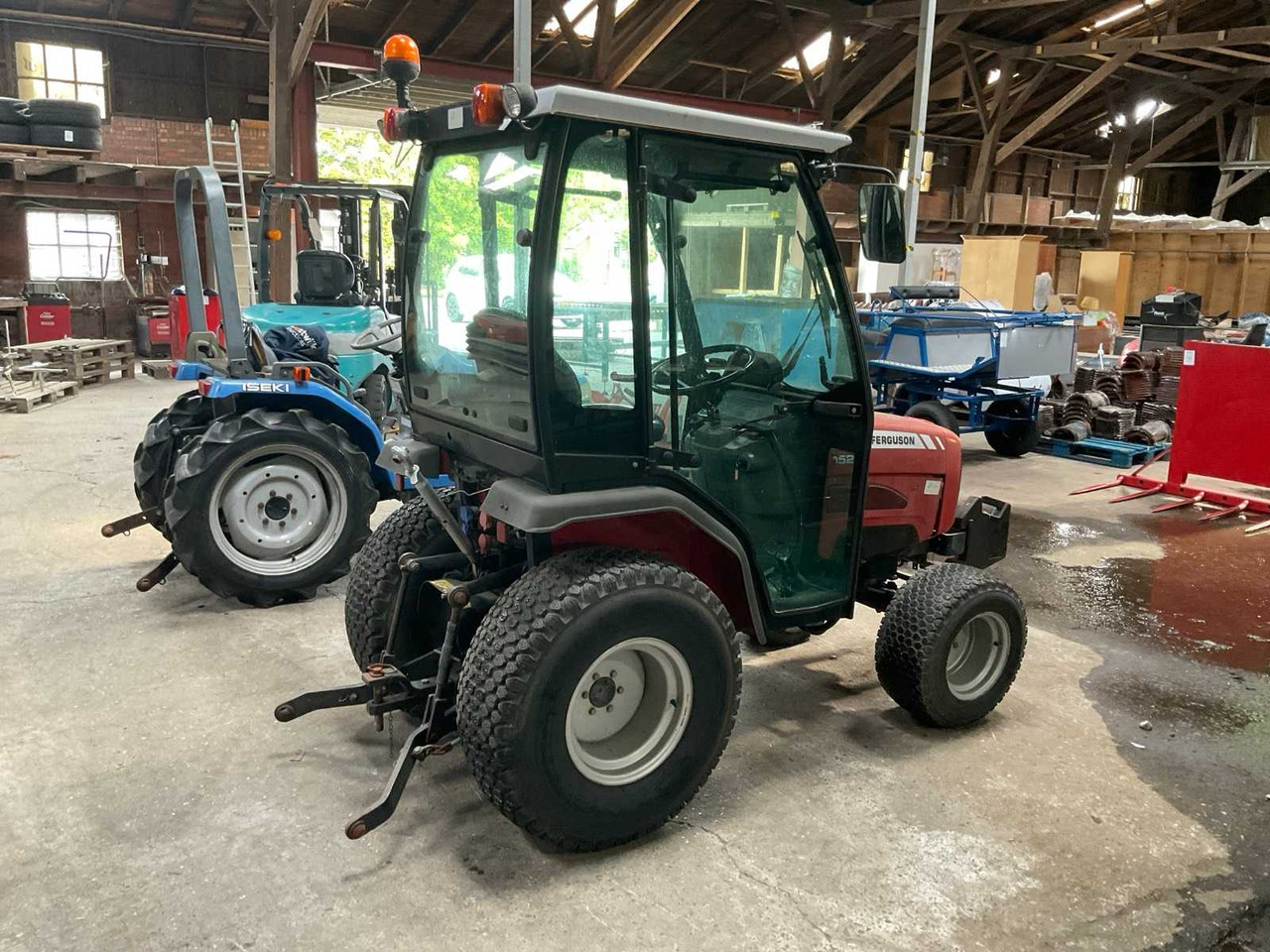 Massey Ferguson 1523 - Väiketraktor: pilt 4 Massey Ferguson 1523 - Väiketraktor: pilt 4