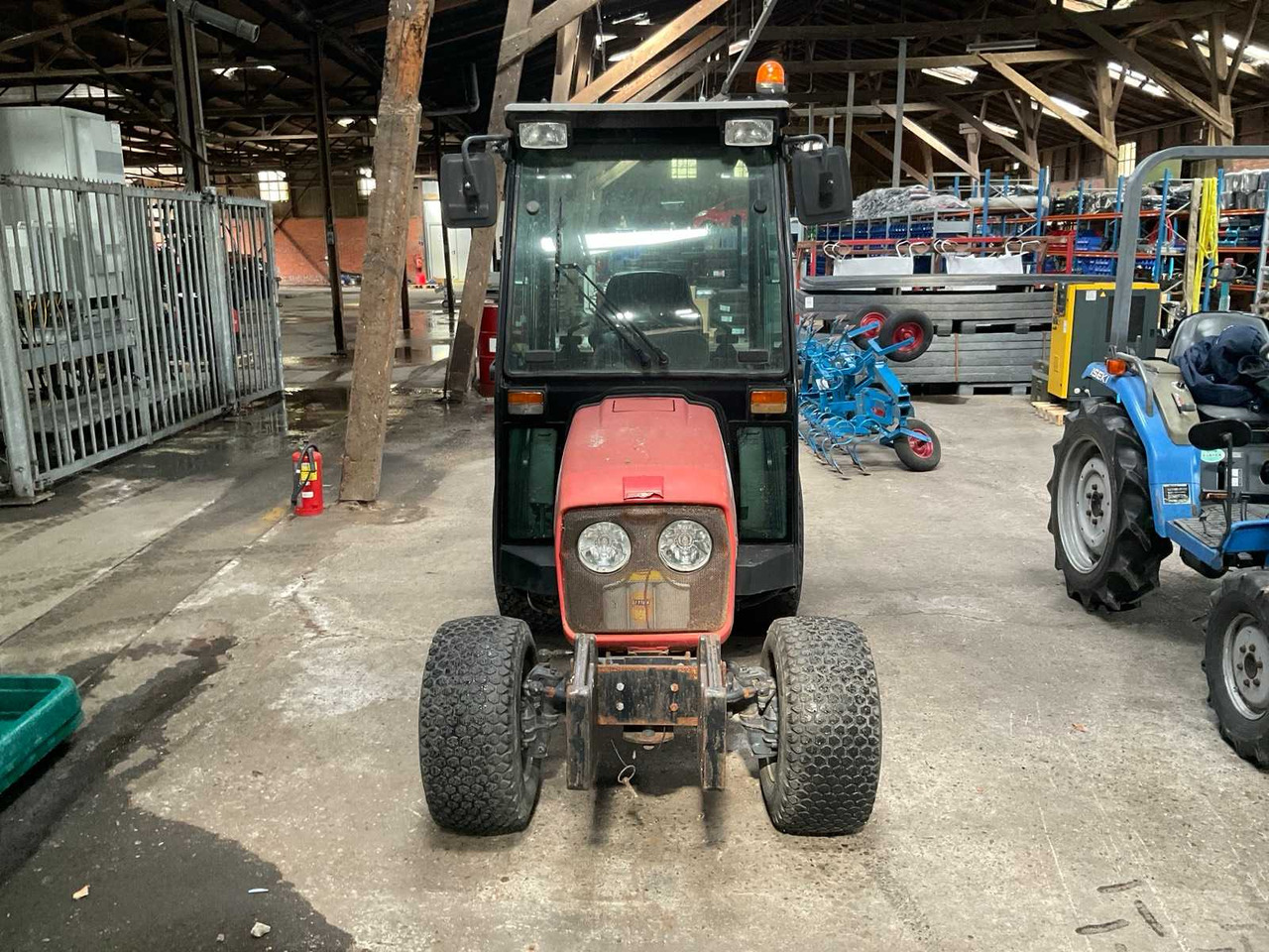 Massey Ferguson 1523 - Väiketraktor: pilt 2 Massey Ferguson 1523 - Väiketraktor: pilt 2