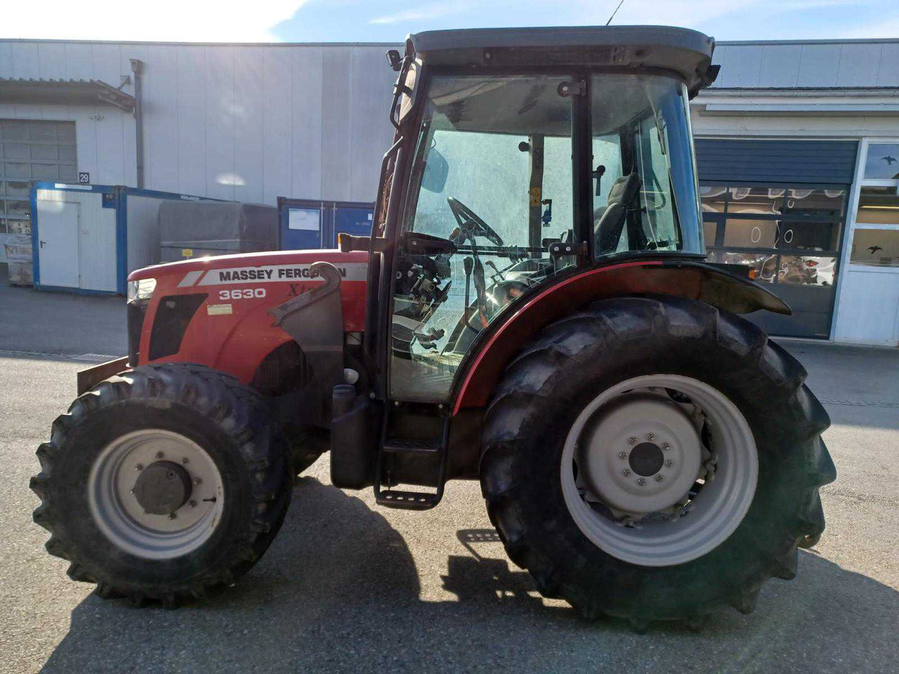 Massey Ferguson MF3630 - Traktor: pilt 1 Massey Ferguson MF3630 - Traktor: pilt 1